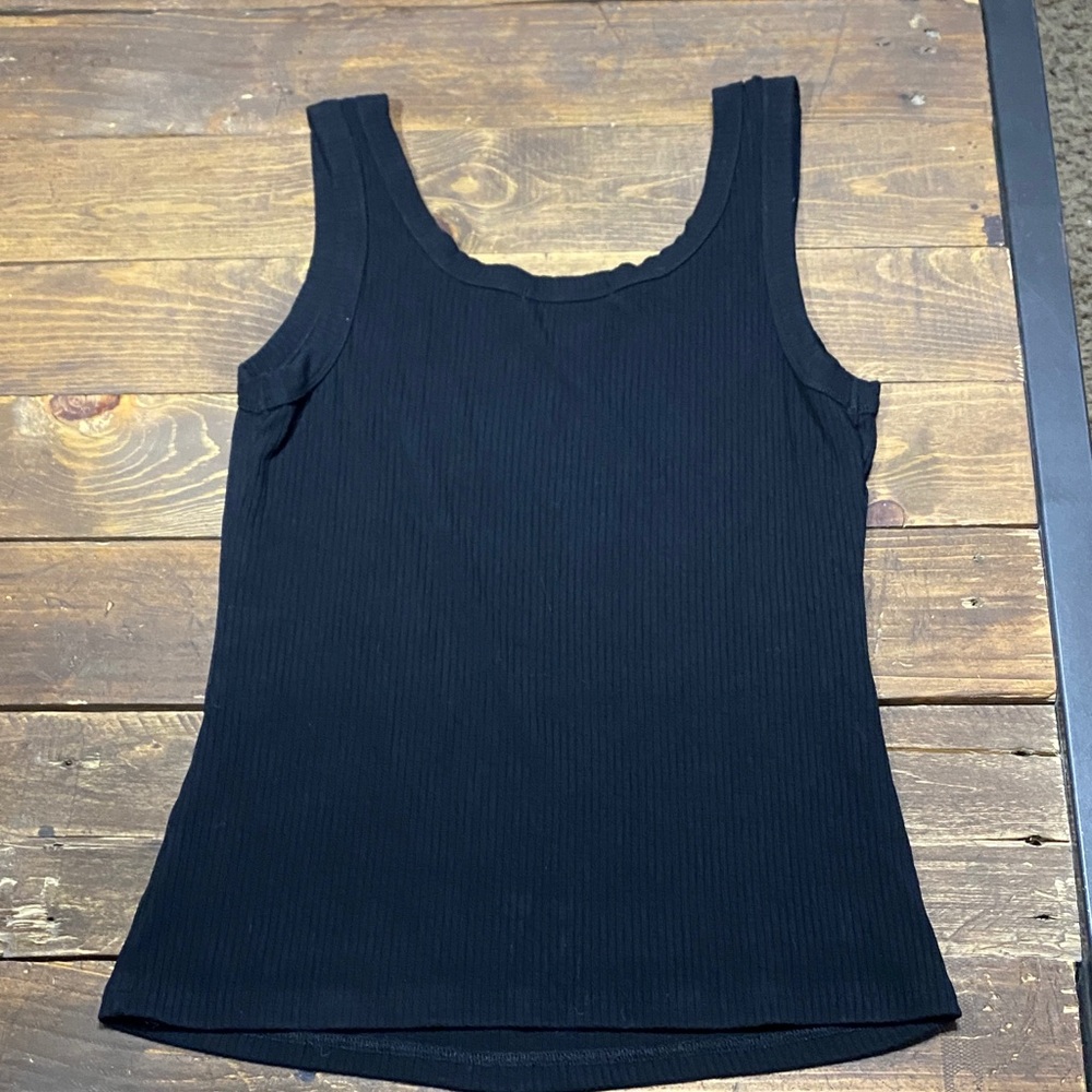 Black Ribbed Tank Top - Picture 3 of 7